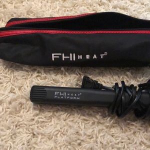 FHI Heat Platform Straighteners